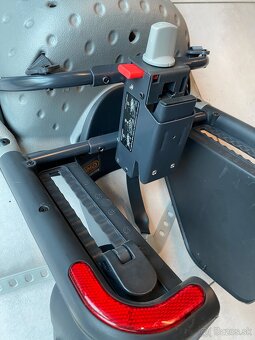 Detská sedačka Thule Yepp EasyFit - 3