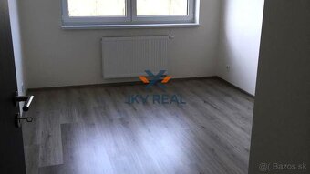 Ponúkame na predaj 3izbový byt v SKVELEJ LOKALITE - 3
