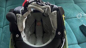 Prilba Schuberth C4 pro Atlas yellow - 3