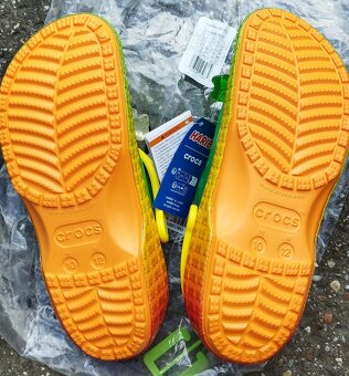 CROCS HARIBO - 3