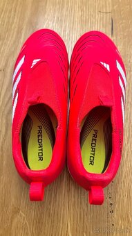 Kopačky Adidas Predator – veľkosť 35 - 3