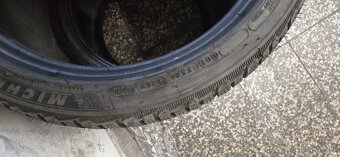 235/40 R18 2ks - 3