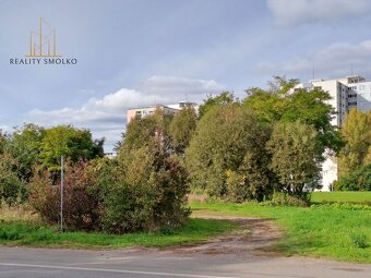 Predaj pozemku v Humennom, 1.271m2 - 3