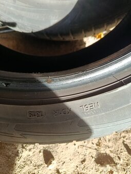 225/55r18 zimné Goodyear - 3