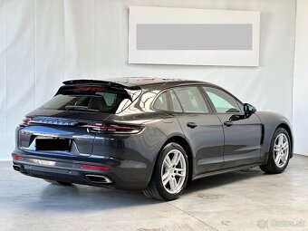 Porsche Panamera 4 - 3