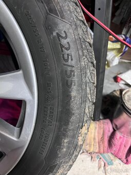 BMW r17 + 225/55 zimne - 3