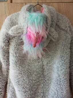 Overal jednorožec - 3