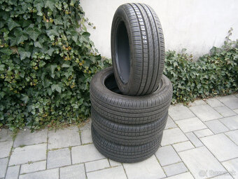Predám 4x letné pneu Pirelli RSC ako nové 205/55 R17 91VXL - 3