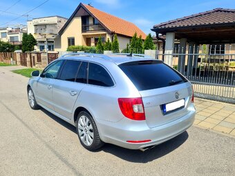 Škoda Superb 2,0TDI 103KW ELEGANCE MAX - 3