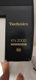 Predám klavesi Technics sú výbornom stave plus dávam stojan - 3