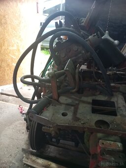 Predám zostatok traktora rs09 - 3