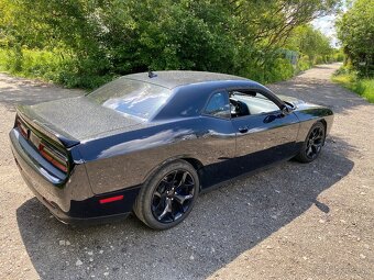 Dodge Challenger 5.7 Hemi Super Track Pack - 3