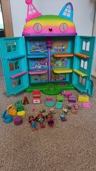 Gabby's dollhouse - 3