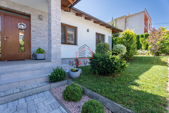Na predaj 4izbový bungalov s garážou, Trenčianska Turná - 3