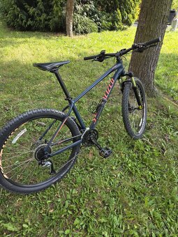 Predám alebo vymením Horsky bycikel Specialized - 3