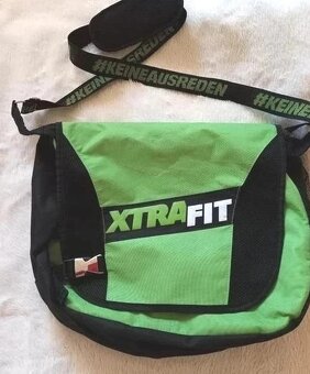 Pánska ľadvinka a športová taška - 3