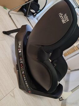 Britax Römer Dualfix M Plus - 3