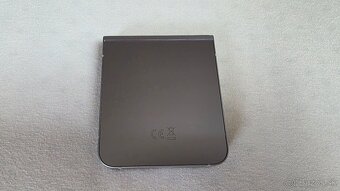 Samsung Galaxy Z Flip 6 512GB Silver - 3