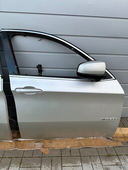 Dvere BMW e71 x6 strieborna farba - 3