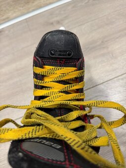 Korčule Bauer NS YTH 9.0 - 3