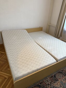 Lamelová manželská postel. - 3