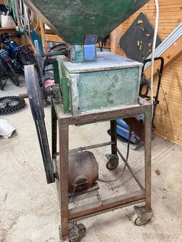 Predám Šrotovník - 3