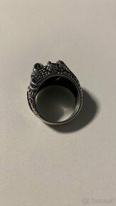 Prsten s drahokamom - 3