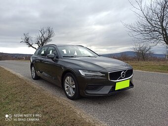 Volvo V60 2.0 benzin, automat, rok 2020 - 3