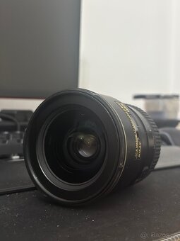 Nikon 17-55mm f2,8 - 3