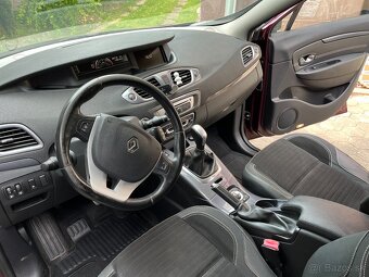 Renault Mégane Scénic 1.5dCi X-MOD - 3