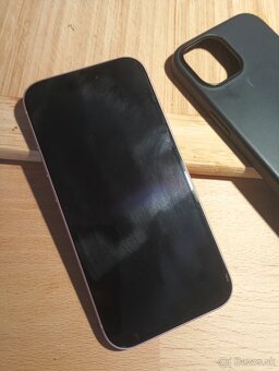 Iphone 15 - 3