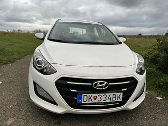 Hyundai i30CW 1.6crdi 81kw - 3