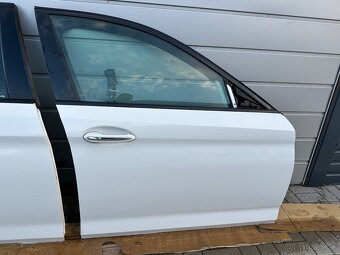 Dvere BMW f10 f11 530 520 535 … - 3