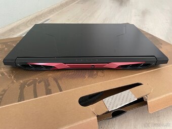 Acer Nitro 5 - 3