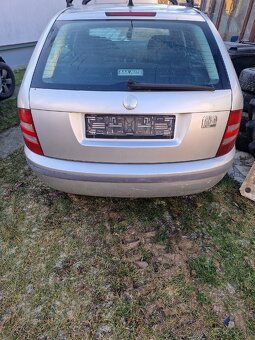 Skoda fabia 1.4 mpi - 3