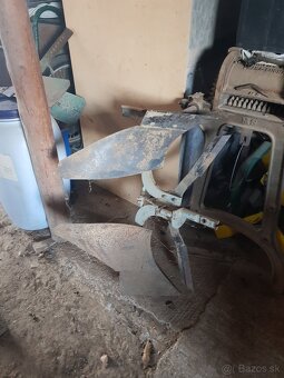 Predám obracak pluh na za agzat - 3