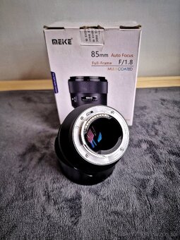 Predám objektív Meike AF 85mm f/1.8 FF STM Fujifilm X - 3