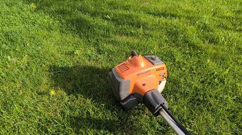 Krovinorez Husqvarna - 3