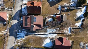 EXKLUZÍVNE Rodinný dom s 2 bytovými jednotkami v obci Krá - 3