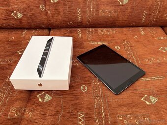 Predám Apple iPad Air - 3