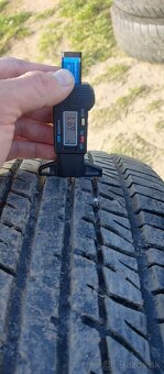 2x Letní pneu Kumho 245/70 R16 - 3
