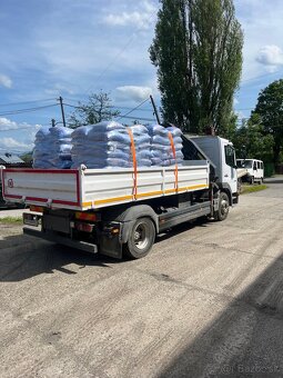 Autodoprava s hydraulickou rukou - 3