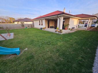 Moderná 5 izbová novostavba s krásnym pozemkom, výborná loka - 3
