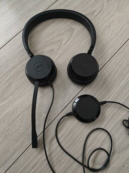 Jabra Evolve 20 MS Stereo USB-A
- 3