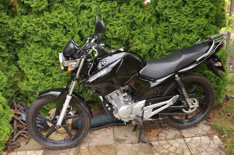 Yamaha YBR 125 - 3