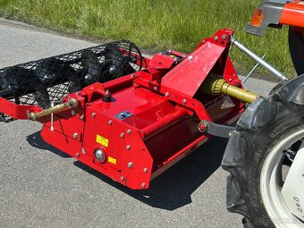 Zakladač trávnika / spatna freza za traktor - 3