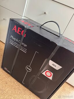 AEG Supreme LINE 22KW Wallbox - 3