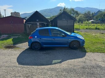 Predám Peugeot 206+ - 3