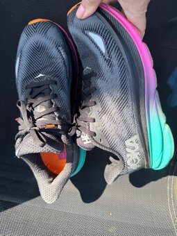 Hoka clifton 9 a Hoka bondi 8 velkost 411/3 - 3