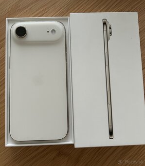 Apple iPhone Air 256GB svetlo zlatý - 3